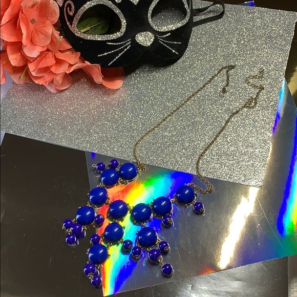 Jewelry - Necklace